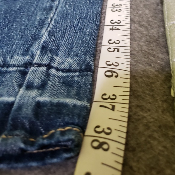 ❄ 4/$40❄Universal Thread Sz 4 EUC - Picture 4 of 7